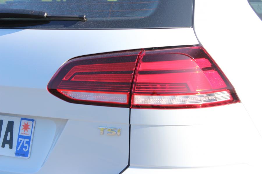 Детали экстерьера Volkswagen Golf TSI Variant 2017 года  (WW) (фото 26 из 31)